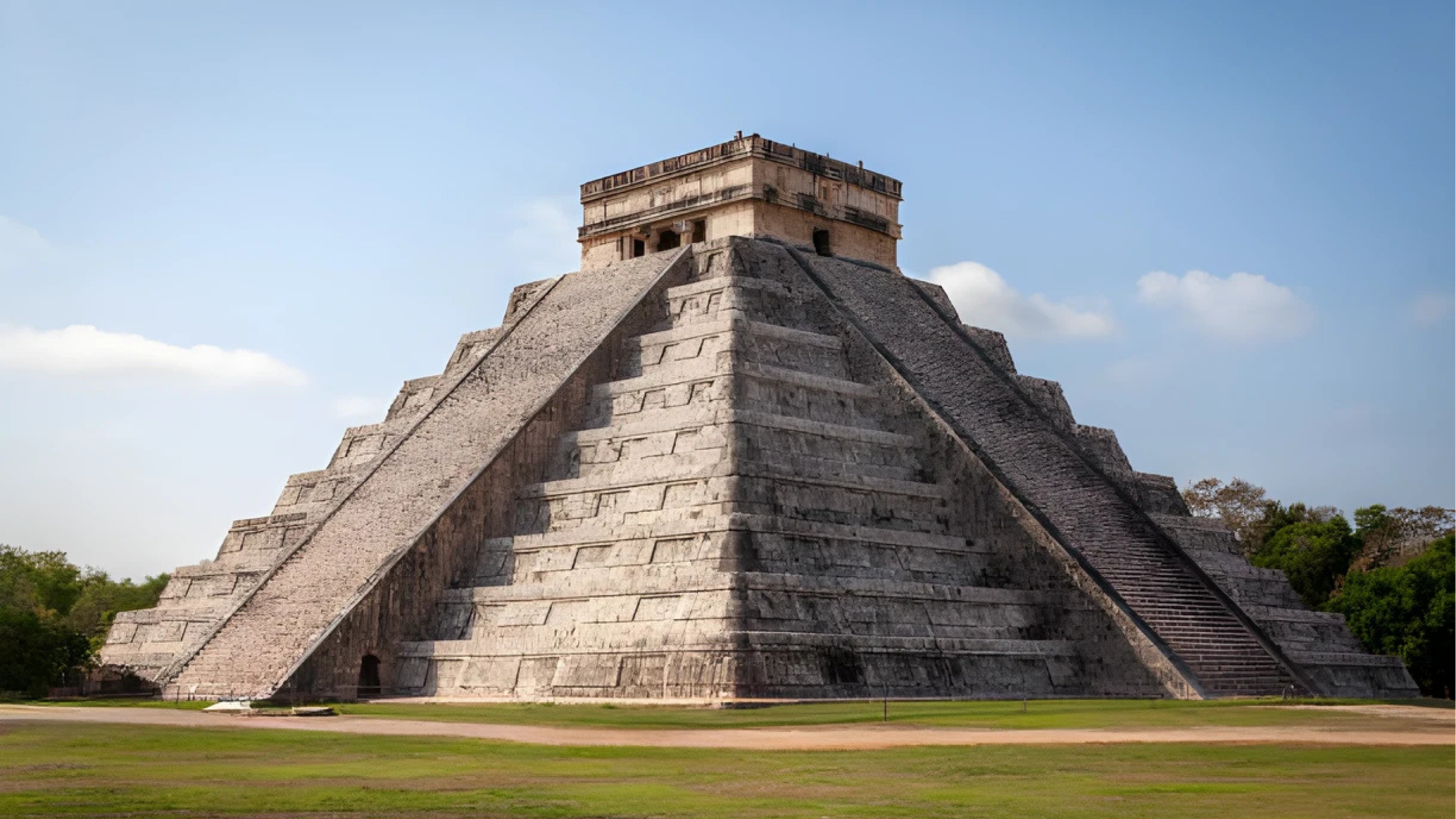 el castillo at chichen itza